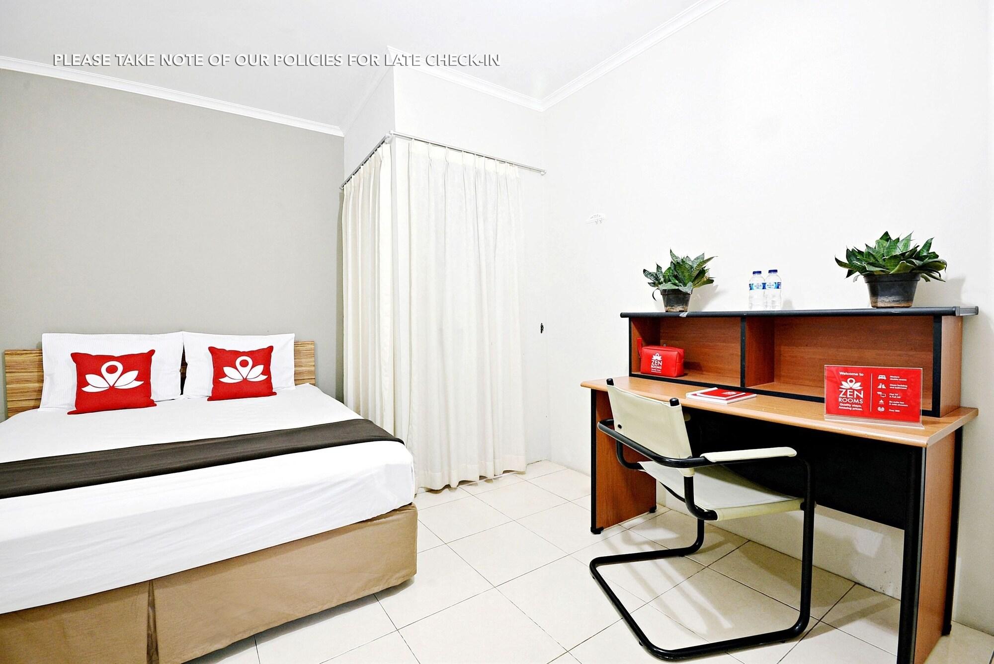Zen Rooms Mampang Prapatan Jakarta Exteriér fotografie