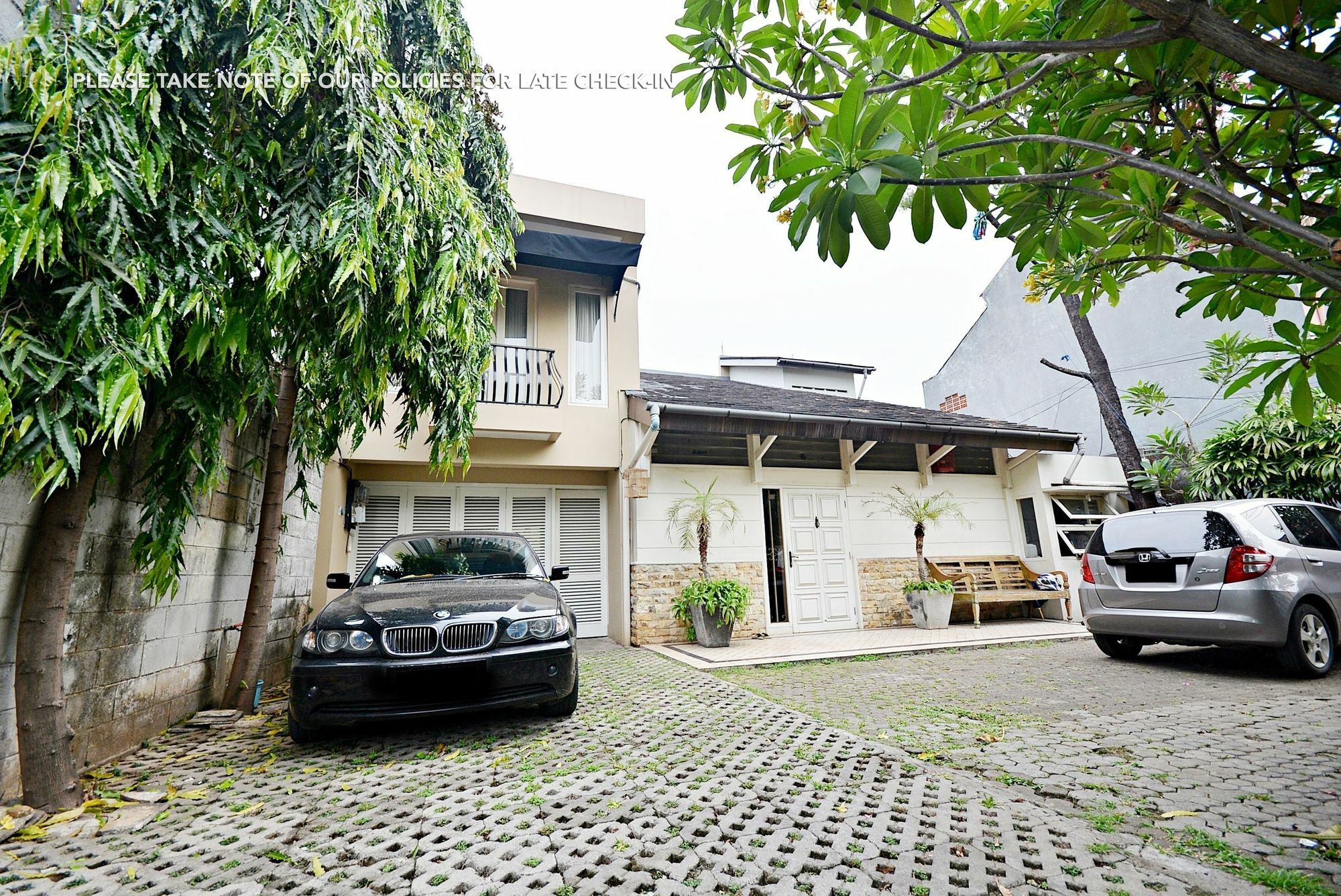 Zen Rooms Mampang Prapatan Jakarta Exteriér fotografie
